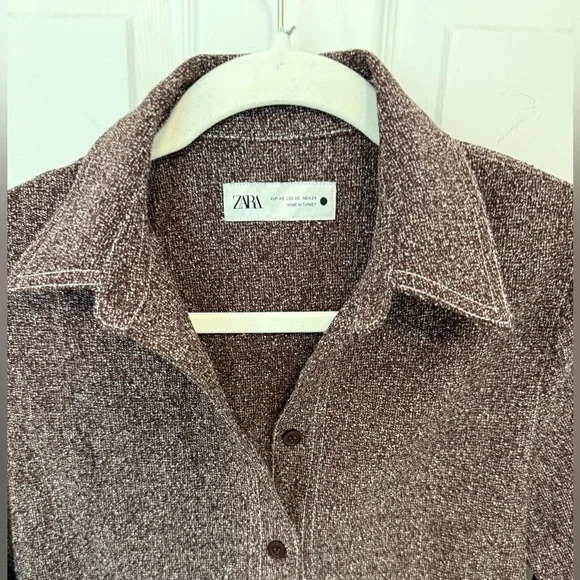 Zara Women’s Brown Textured Button Down Blouse - Picture 2 of 4
